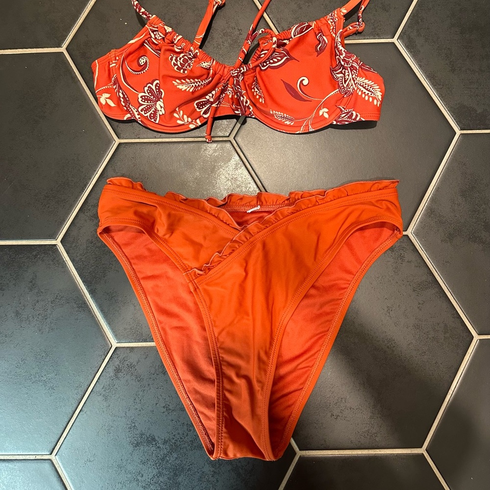 CUPSHE bikini